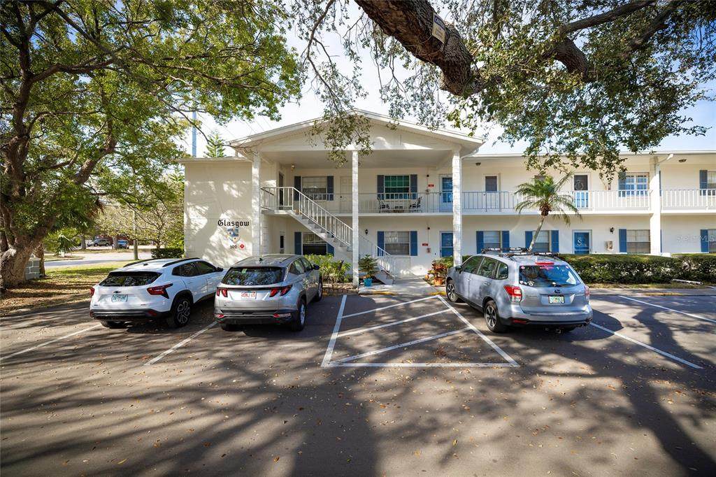 500 Glennes Lane - Photo 1