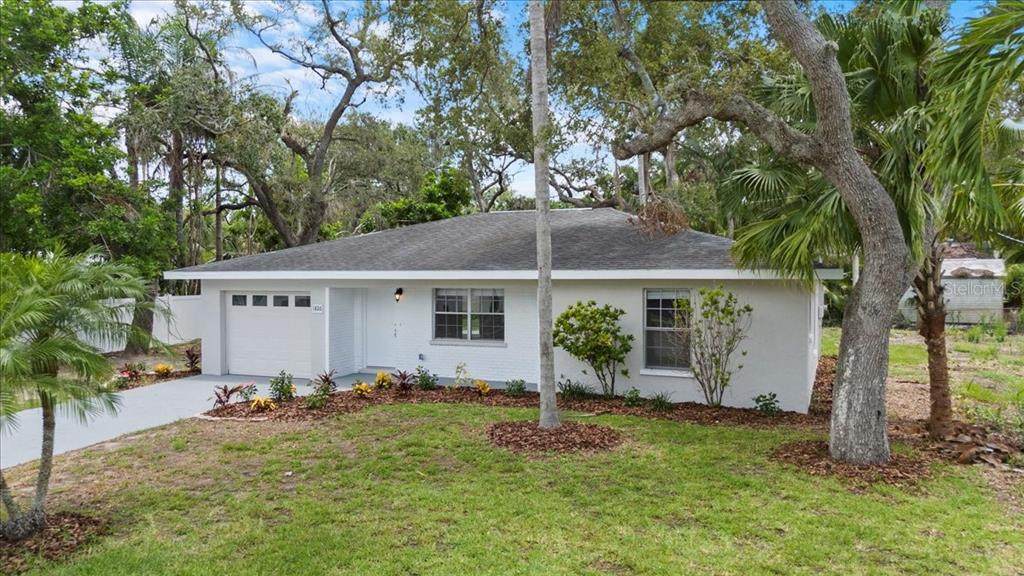 1826 2ND Avenue - Photo 1