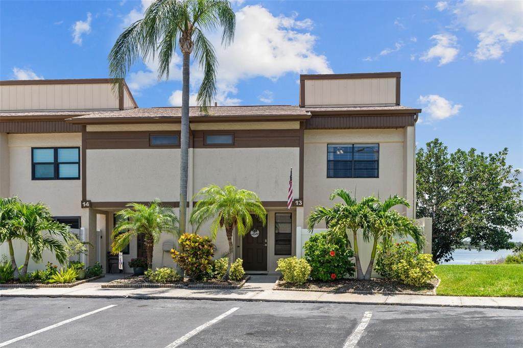 9209 Seminole Blvd - Photo 1