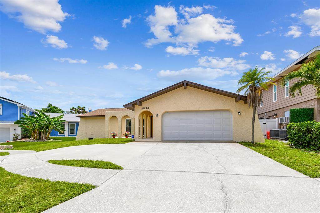 12476 81ST CT - Photo 1
