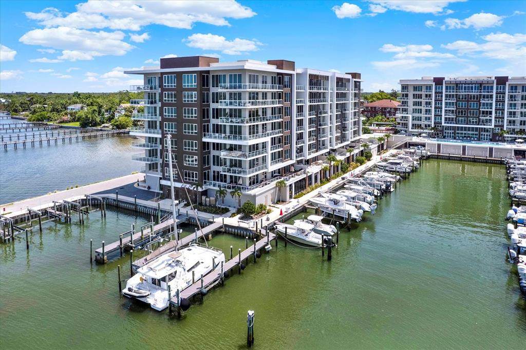 920 Osceola Avenue - Photo 1