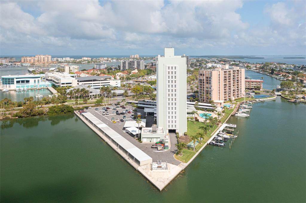 31 Island Way - Photo 1