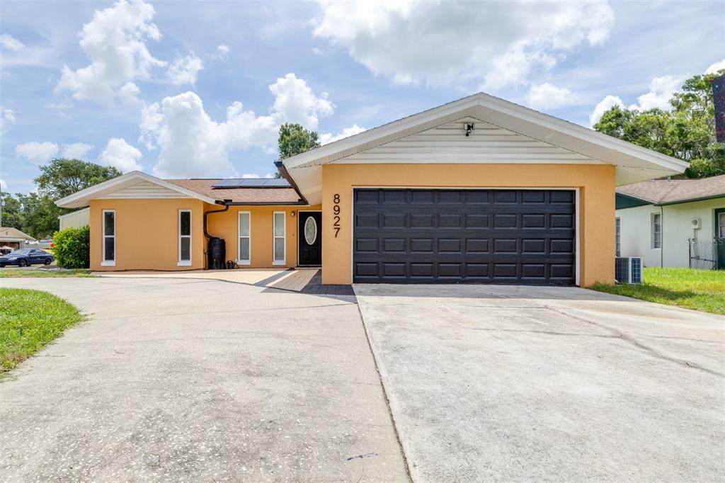 8927 95TH Street - Photo 1