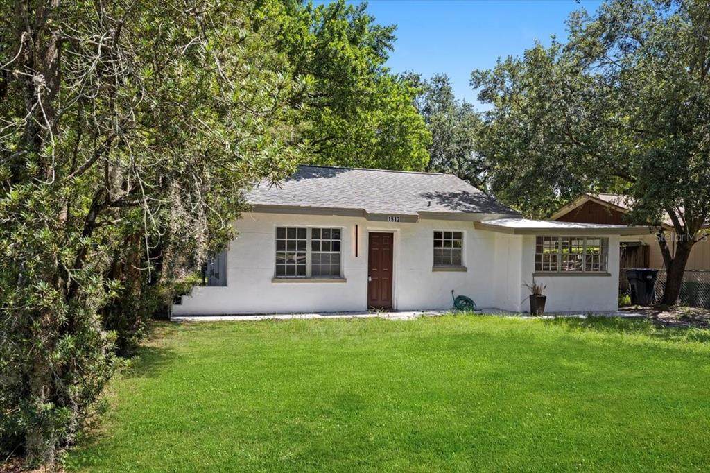 1512 Hillside Dr - Photo 1