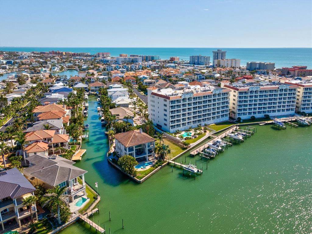17745 Gulf Boulevard - Photo 1