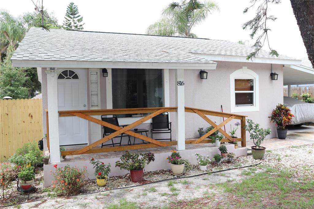 816 Minnehaha Street - Photo 1