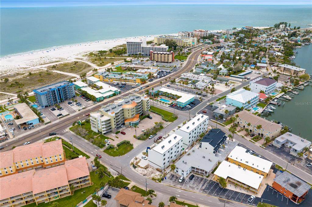 11605 1ST Street - Photo 1