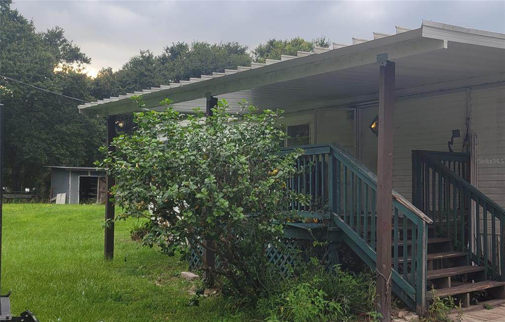 5211 Coronet Road - Photo 1