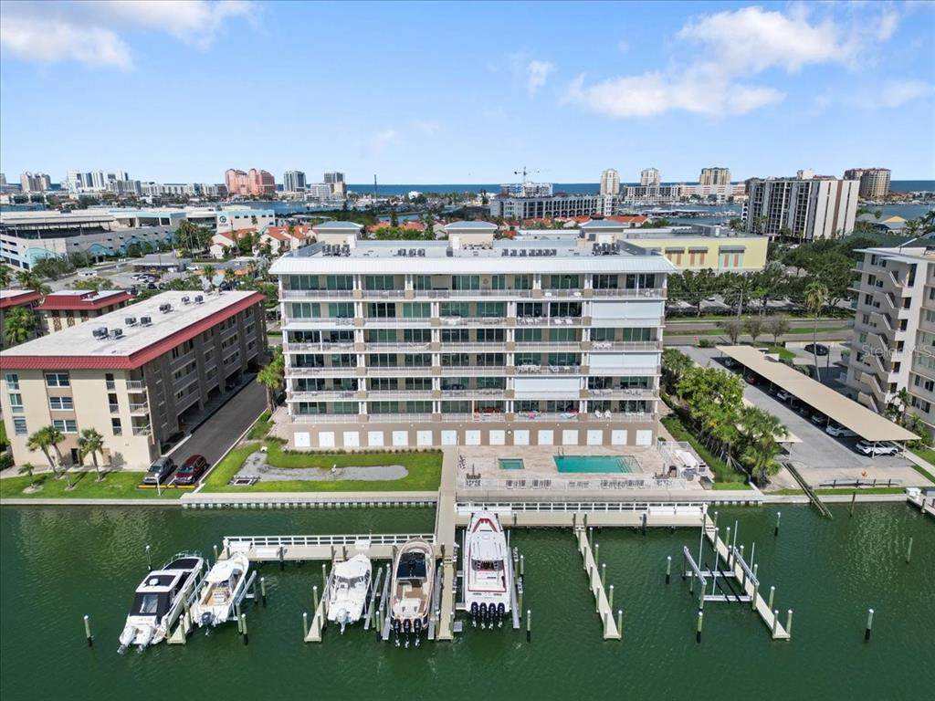 125 Island Way - Photo 1
