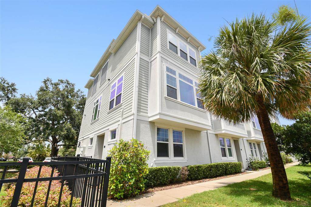115 Arrawana Avenue - Photo 1