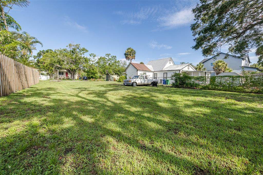 7410 S. Elliott St - Photo 1