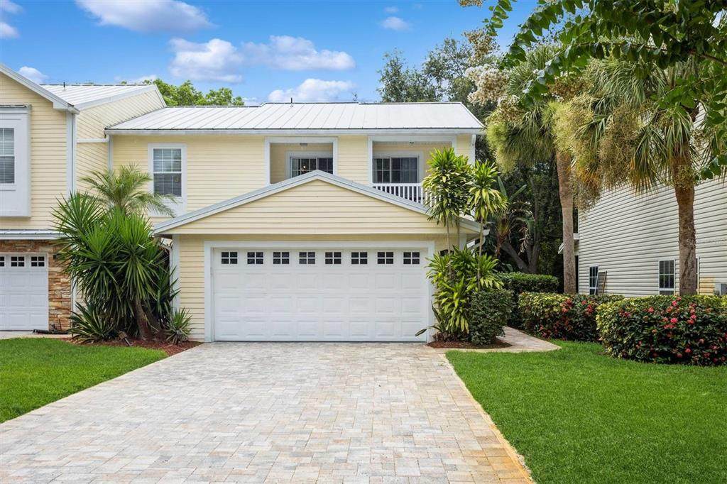909 Woodbridge Court - Photo 1