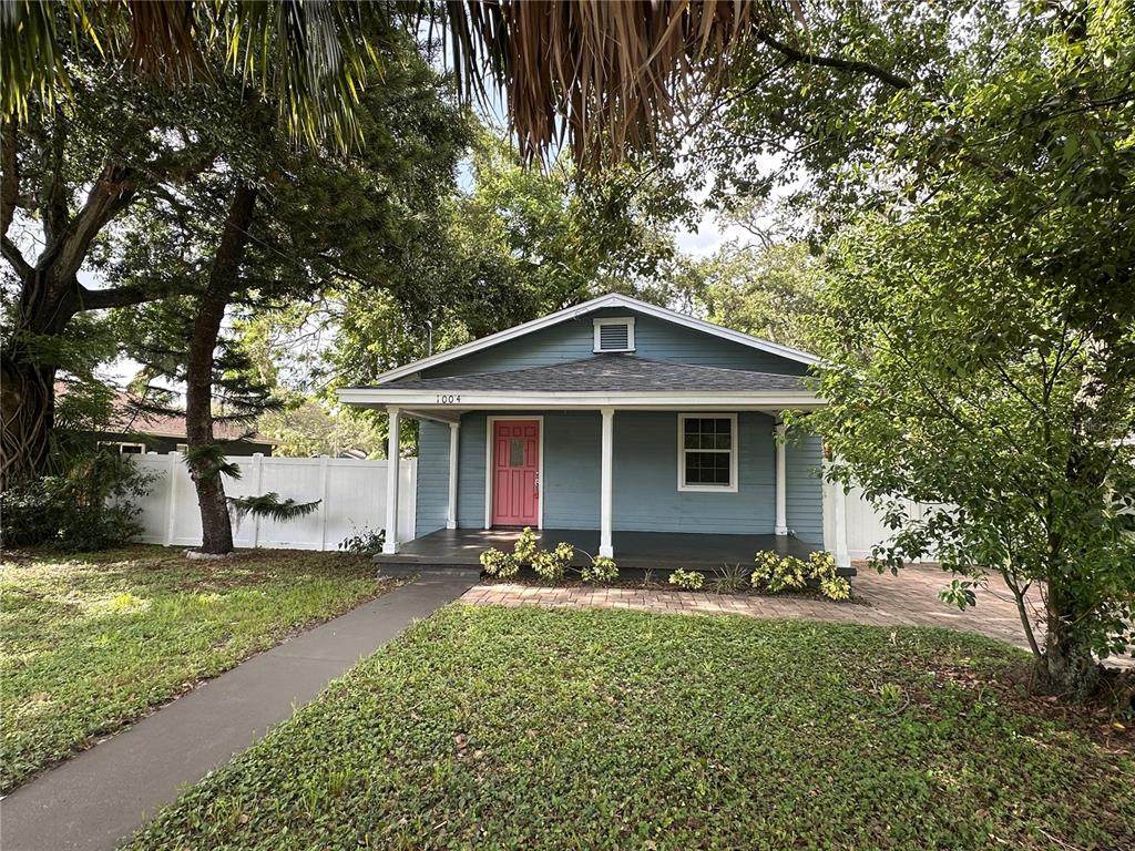 1004 Louisiana Avenue - Photo 1