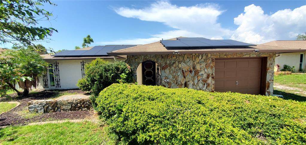 7438 Lake Forest Circle - Photo 1