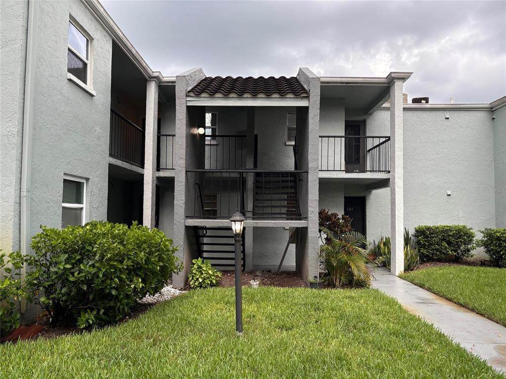 2850 Somerset Park Drive - Photo 1