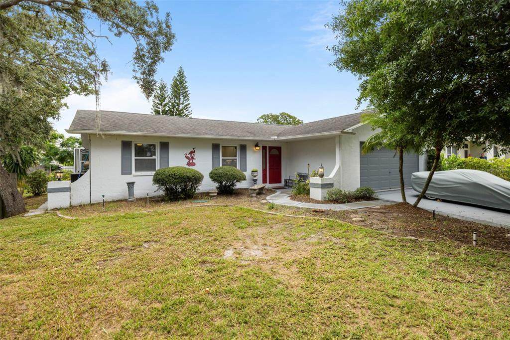 818 Eunice Drive - Photo 1