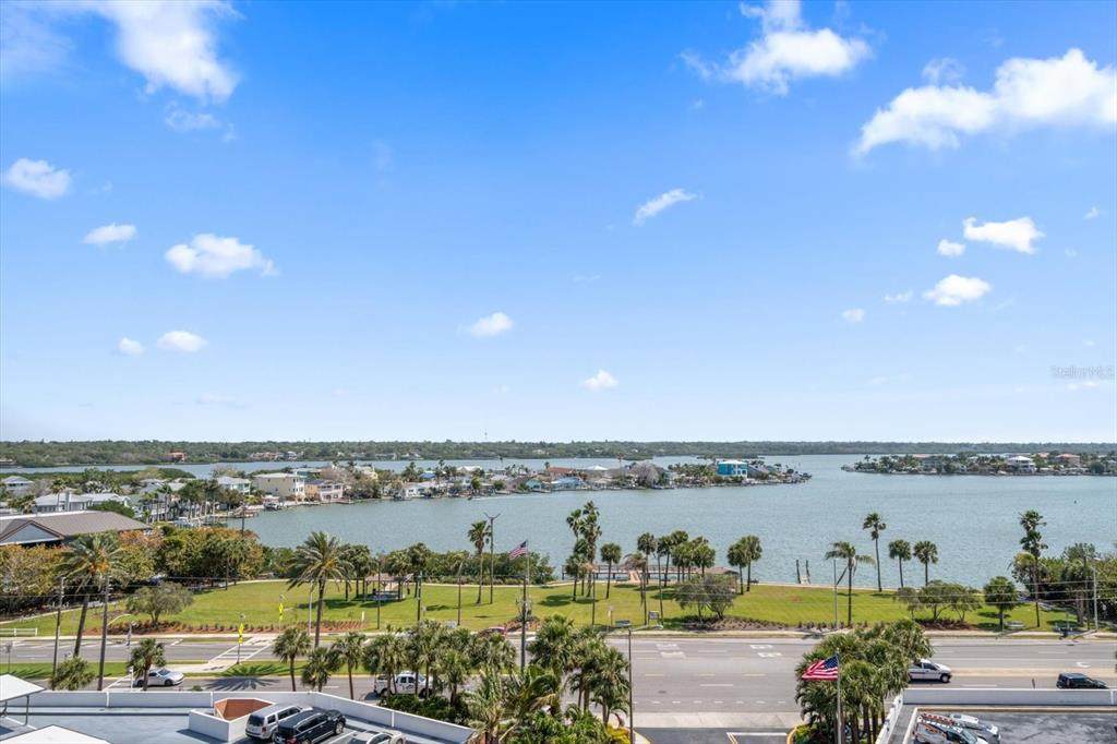 17920 Gulf Boulevard - Photo 1