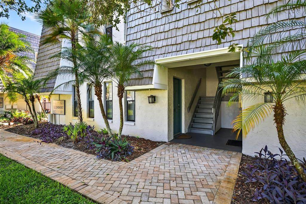 702 Lyndhurst Street - Photo 1