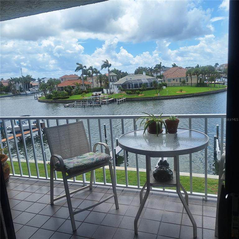 719 Pinellas Bayway - Photo 1