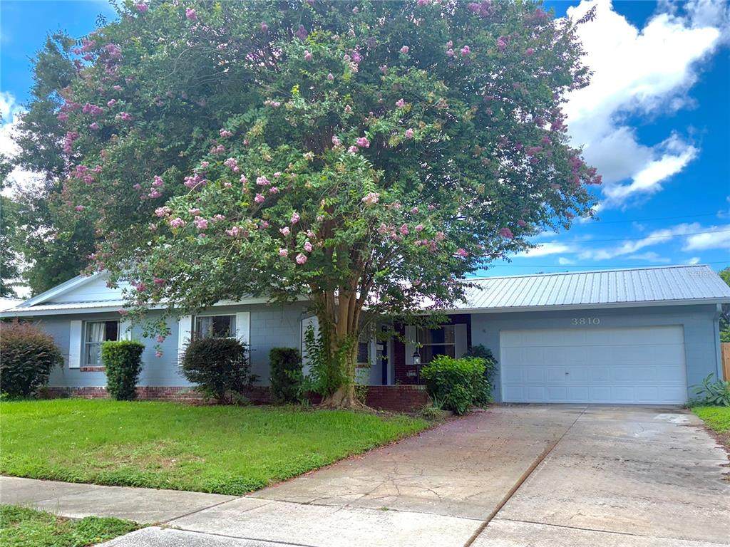 3810 Bainbridge Avenue - Photo 1