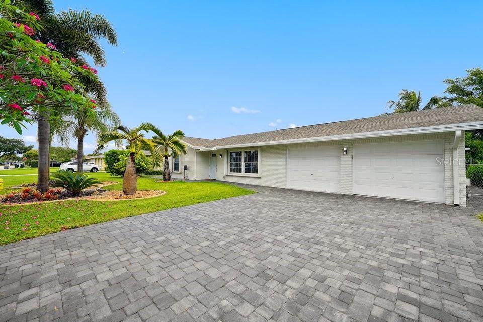 4091 Lakespur Circle - Photo 1
