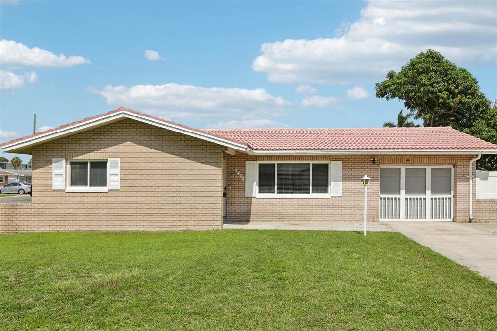 7499 7TH Street - Photo 1