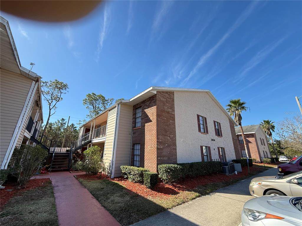 21026 Voyager Boulevard - Photo 1