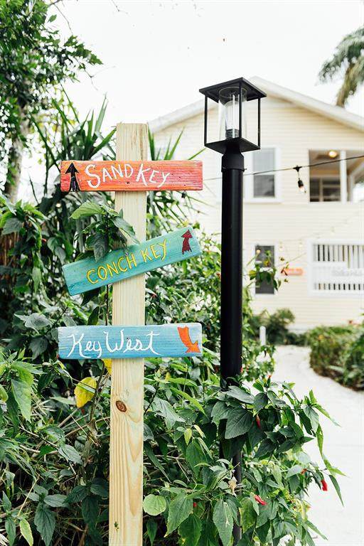 809 10TH Avenue - Photo 1