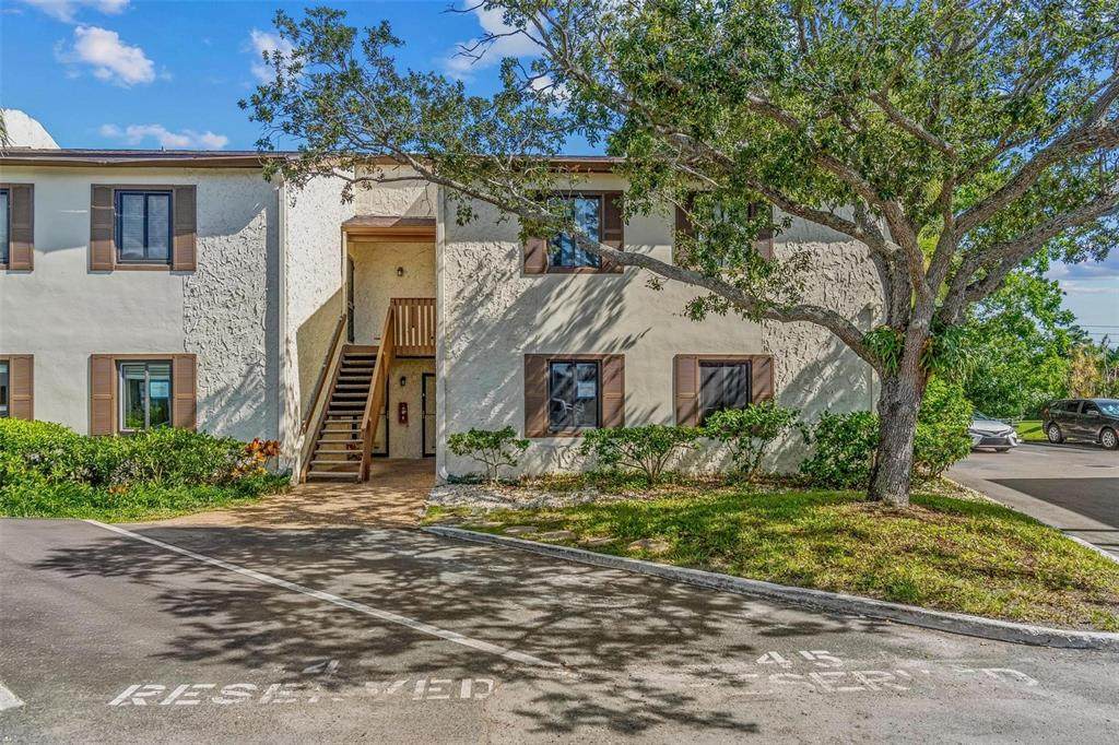 746 115TH Avenue - Photo 1