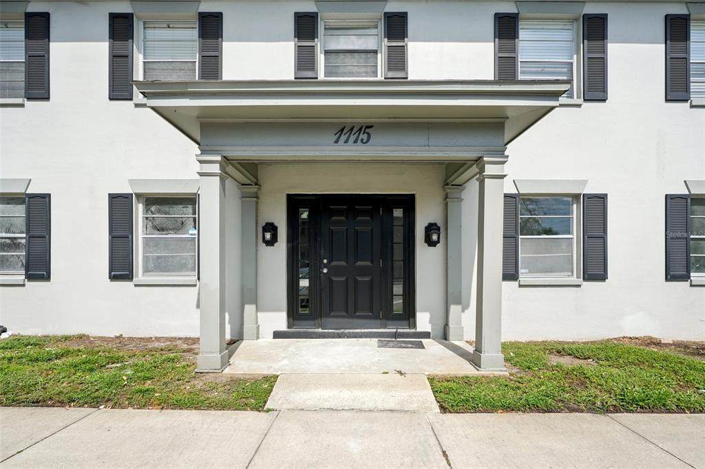 1115 Rue Des Chateaux - Photo 1