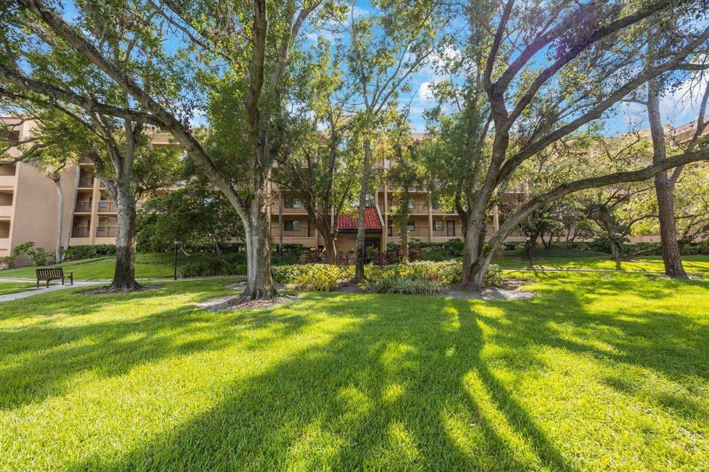 3078 Eastland Boulevard - Photo 1