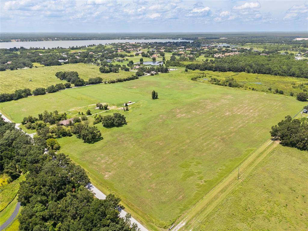 12410 Thonotosassa Road - Photo 1