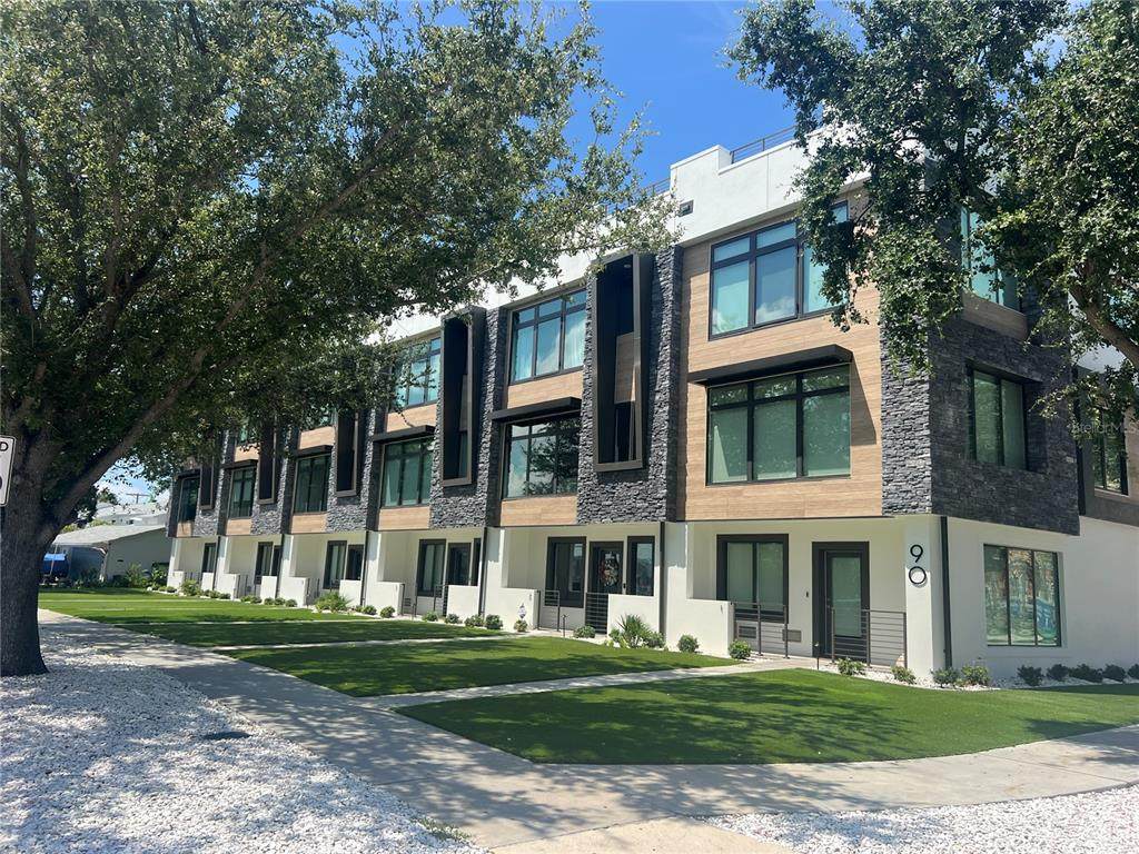 90 Columbia Drive - Photo 1