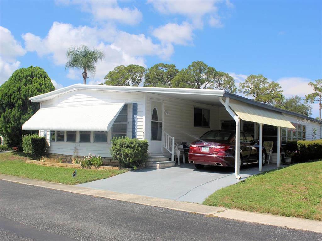 129 Royal Palm Circle - Photo 1