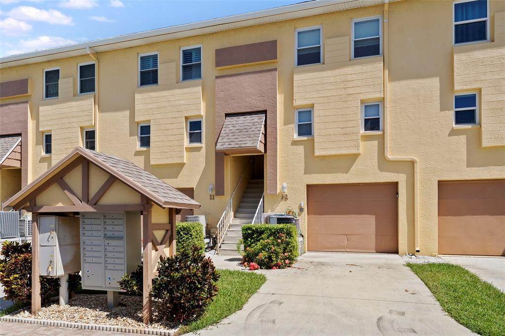 314 Windrush Boulevard - Photo 1