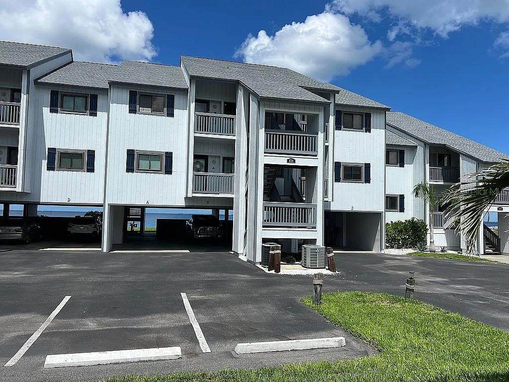 826 Bahia Del Sol Drive - Photo 1