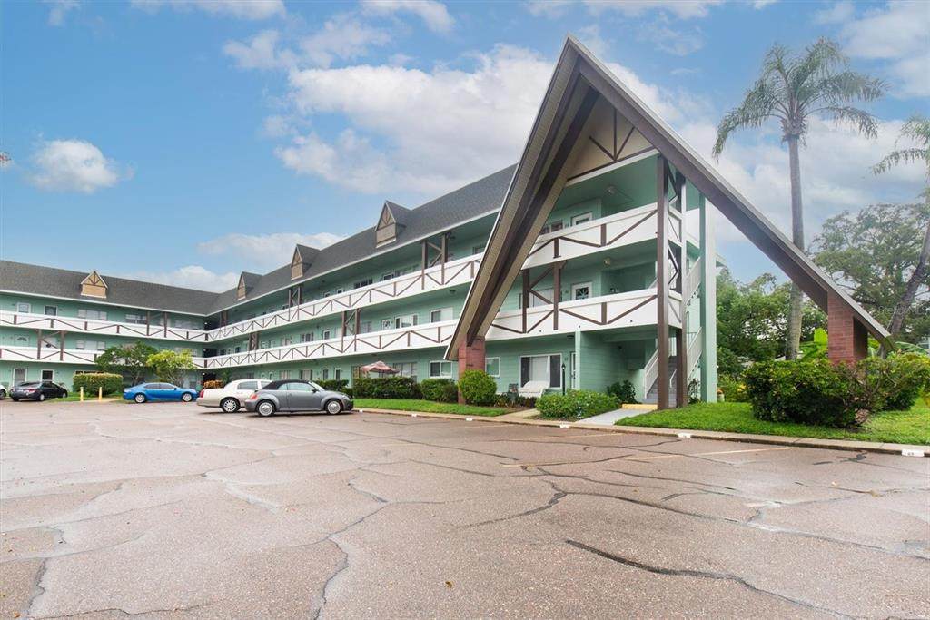 2042 Australia Way - Photo 1