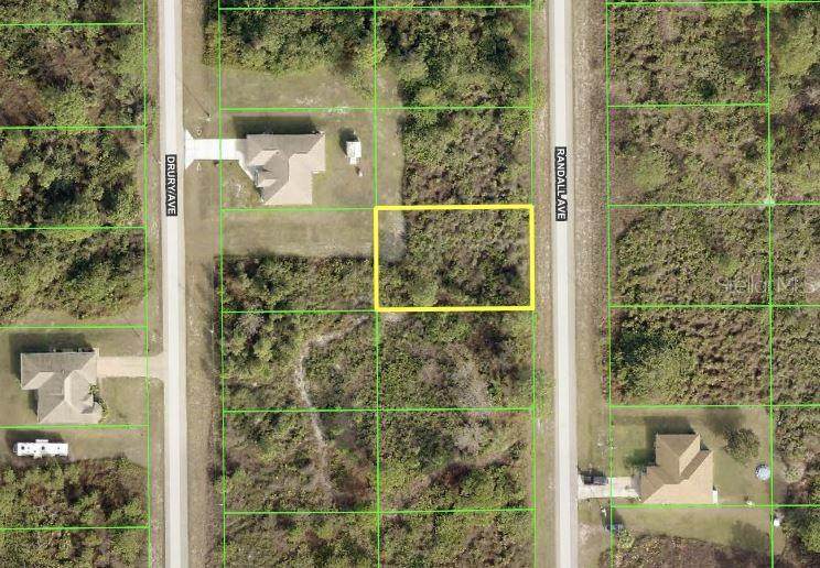 712 Randall Avenue - Photo 1