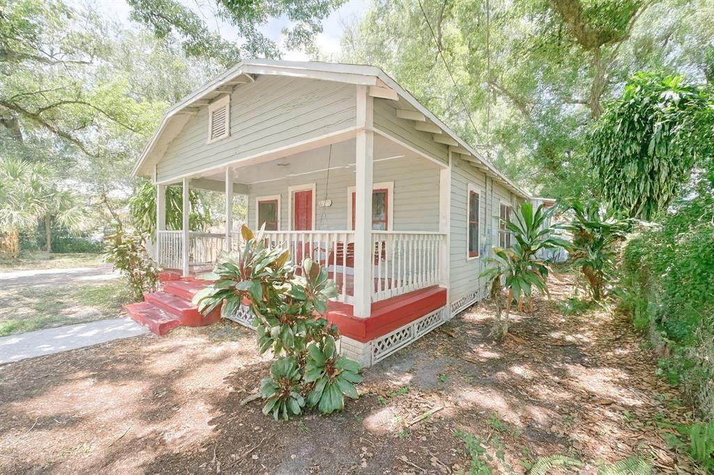 7105 10TH Street - Photo 1