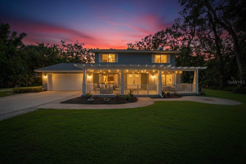6512 93RD Street - Photo 1