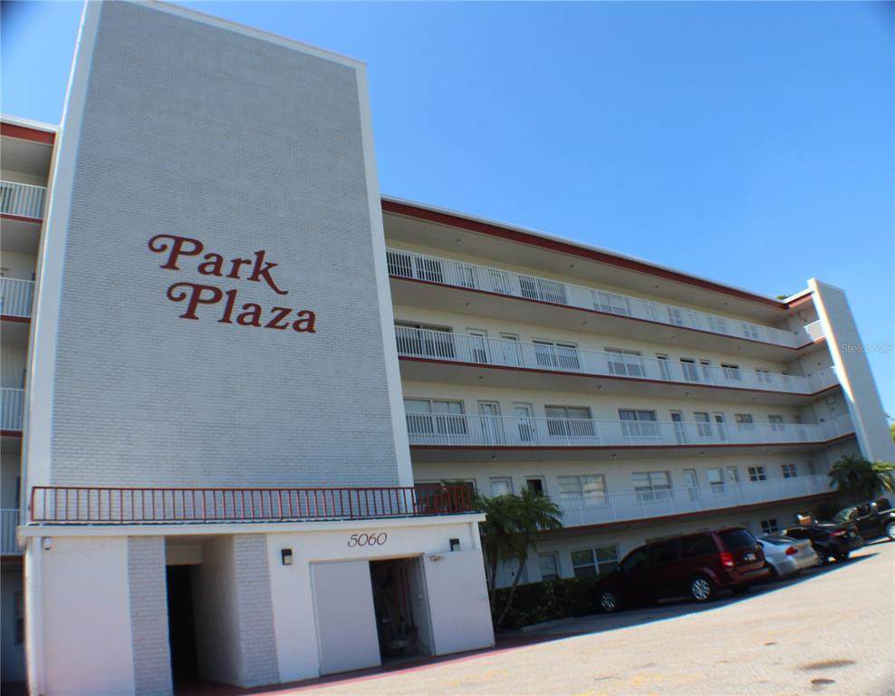 5060 76TH Avenue - Photo 1