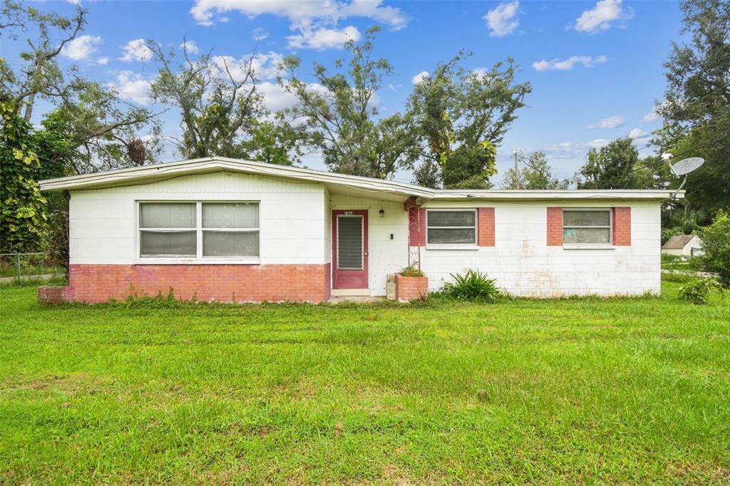 7512 Rhode Island Drive - Photo 1