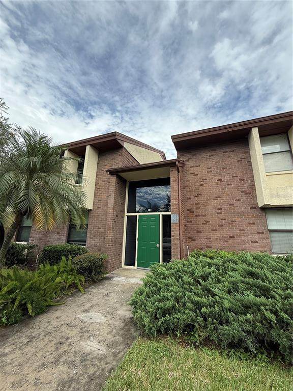 206 Caryl Way - Photo 1