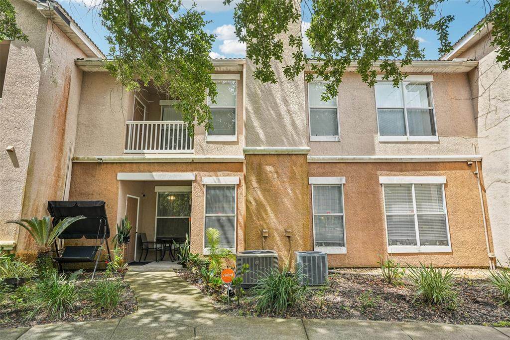 10505 Villa View Circle - Photo 1