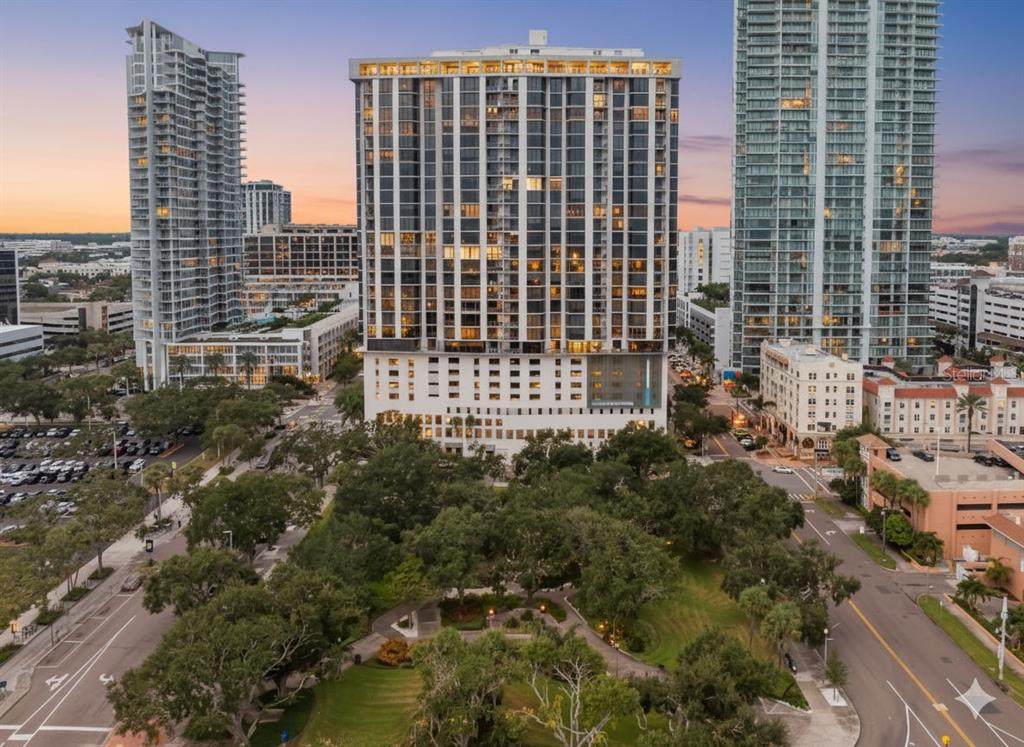 1 Beach Drive - Photo 1