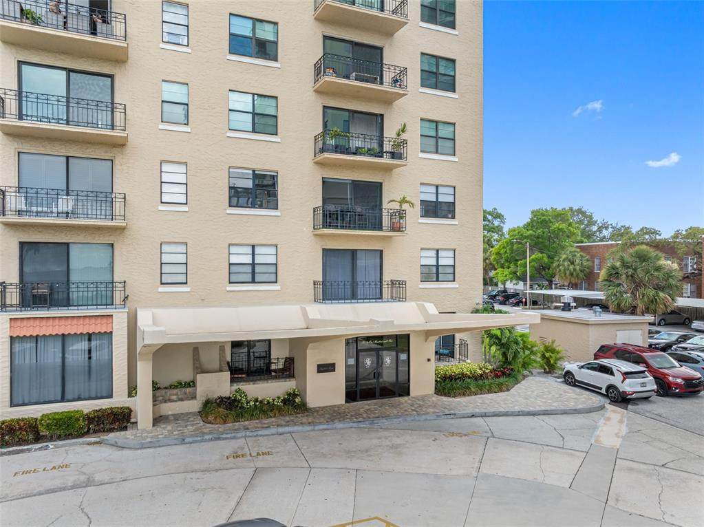 2109 Bayshore Boulevard - Photo 1