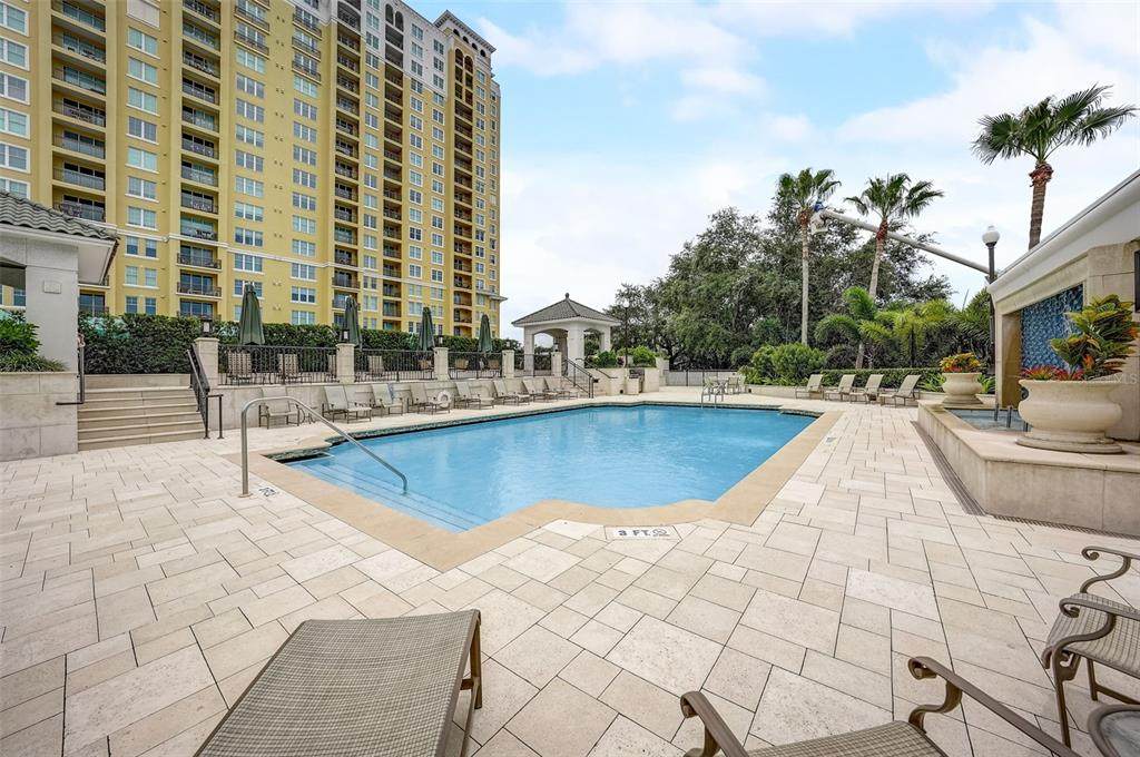 345 Bayshore Boulevard - Photo 1