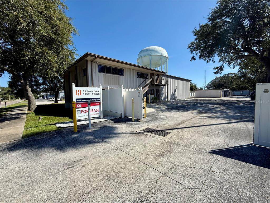 1453 Martin Luther King Jr Avenue - Photo 1