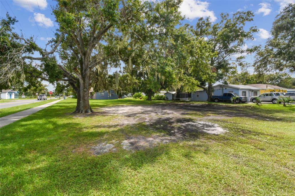 111 Maryland Avenue - Photo 1