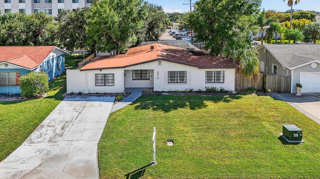 4410 Bay Court Avenue - Photo 1